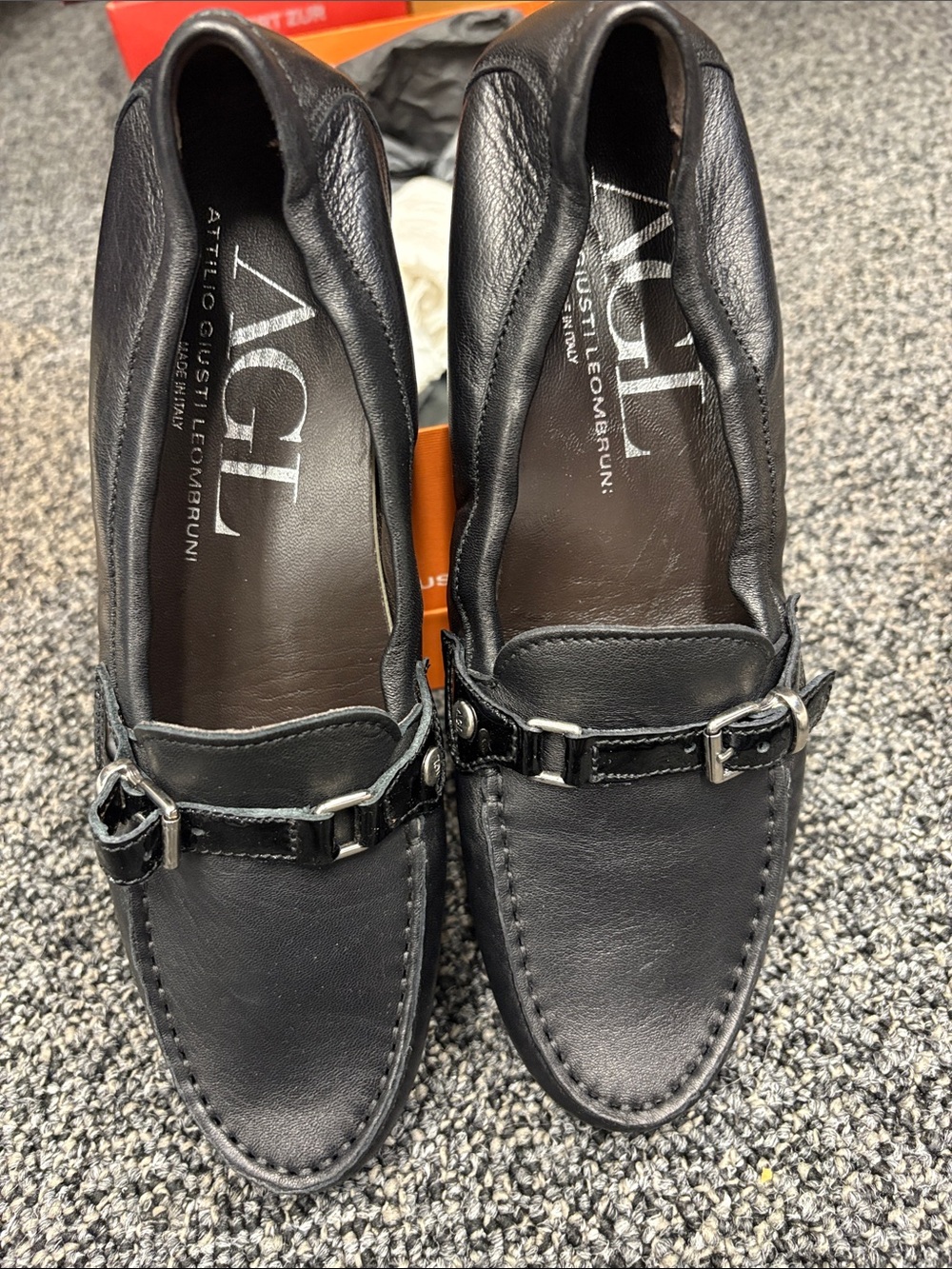 Attilio Giusti Leombruni Black Leather Women’s Bit-Detail Slip-On Loafers